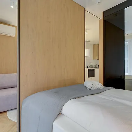 Blue Mandarin Portovo - Near Marina & Amber Sky