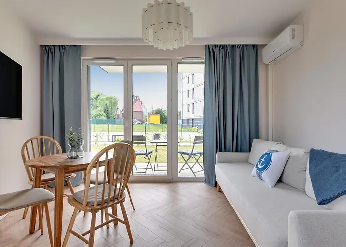 Blue Mandarin Portovo - Near Marina & Amber Sky *