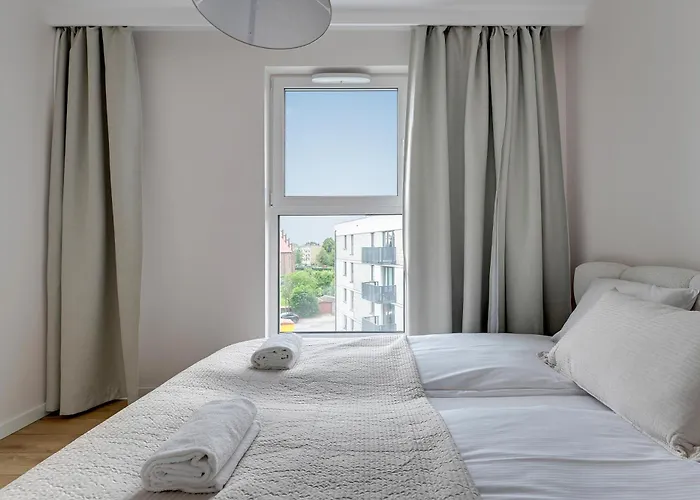 Blue Mandarin Portovo - Near Marina & Amber Sky Apartman