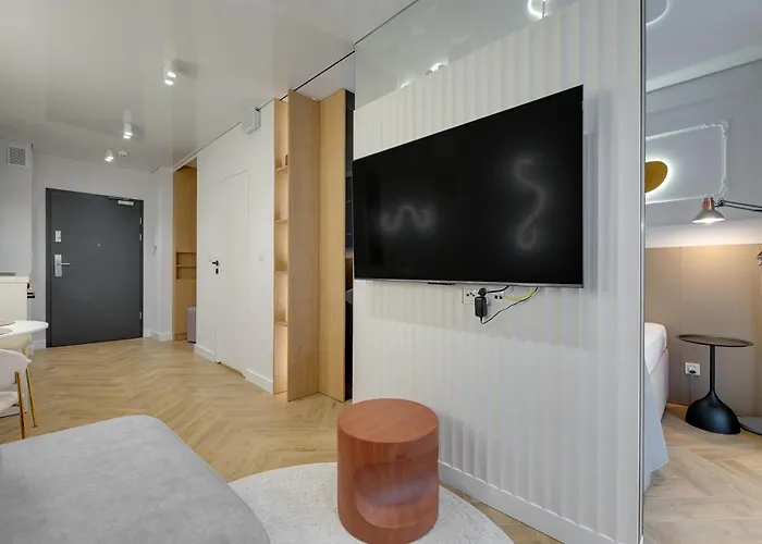 Blue Mandarin Portovo - Near Marina & Amber Sky