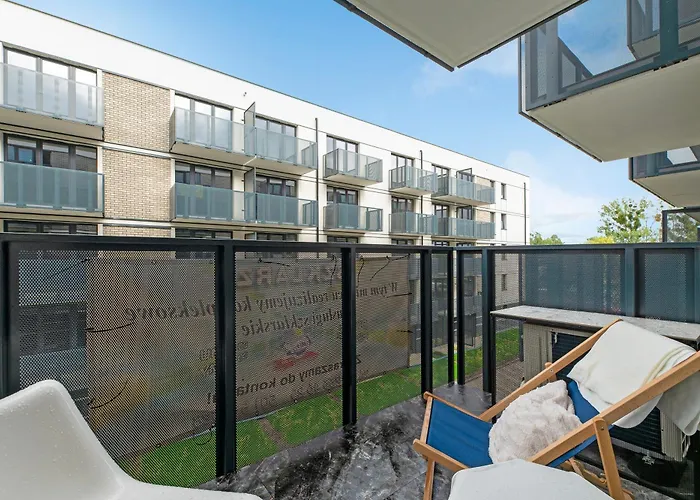 Blue Mandarin Portovo - Near Marina & Amber Sky Apartman