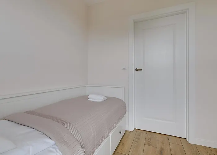 Blue Mandarin Portovo - Near Marina & Amber Sky 公寓 格但斯克